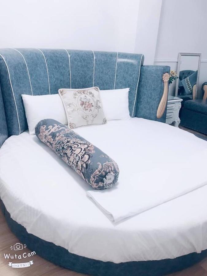 Luxury Hotel T&L Cam Pha Luaran gambar