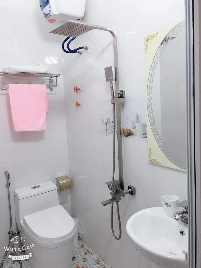 Luxury Hotel T&L Cam Pha Luaran gambar